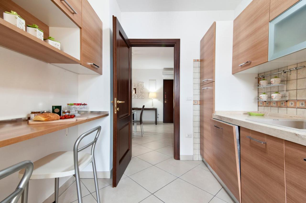 Casa Mabel Terrace - Sit Apartment Лечче Экстерьер фото